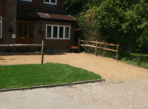 All Patio Design/ Landscapers in Surrey and Berkshire/Driveways